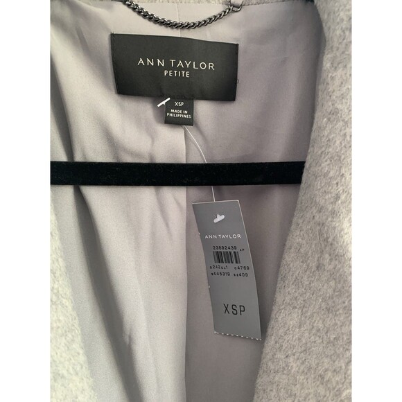NWT Ann Taylor Womens XS Overcoat Grey Wool Blend Lined Polyester Belt Shawl - Picture 3 of 9
